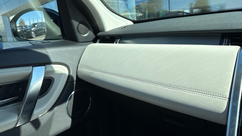 Land Rover Discovery Sport 2.0 D200 R-Dynamic HSE 5dr Auto Diesel Station Wagon